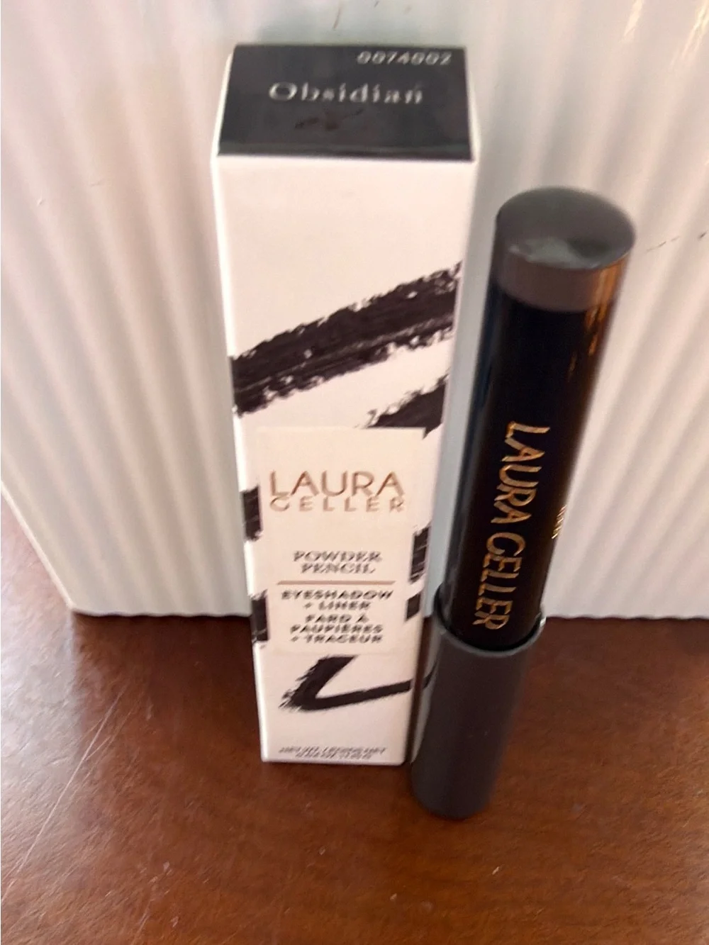 Laura Geller Eyeshadow+ Liner